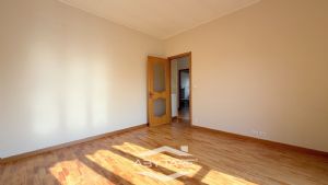 Appartamento trilocale con box auto