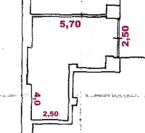 AMPIO BOX AUTO SINGOLO CON LOCALE DEPOSITO