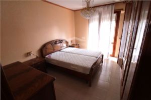 BEINASCO IN VENDITA TRILOCALE CON BOX LIBERO SUBITO