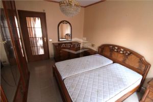 BEINASCO IN VENDITA TRILOCALE CON BOX LIBERO SUBITO