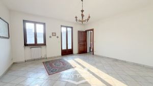 Casa semindipendente ideale come bifamiliare