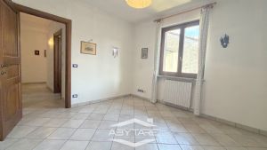 Casa semindipendente ideale come bifamiliare