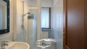 La tua casa Abytare..
Alcune immagini di questo an...