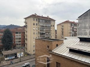 AMPIO TRILOCALE LIBERO SUBITO ZONA OSPEDALI