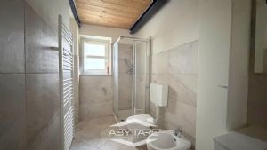 Loft con soppalco in palazzo storico a Carignano