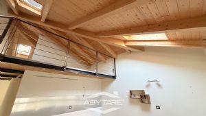 Loft con soppalco in palazzo storico a Carignano