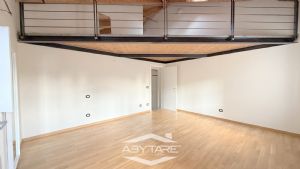 Loft con soppalco in palazzo storico a Carignano