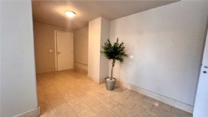 VIA BELBO BILOCALE CON BOX E POSTO AUTO