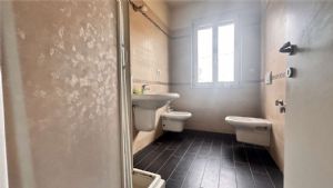 VIA BELBO BILOCALE CON BOX E POSTO AUTO