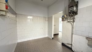 Immobile indipendente con attivita' di ristorazione e abitazione