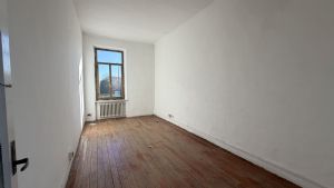 Immobile indipendente con attivita' di ristorazione e abitazione