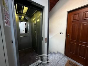 Bilocale ristrutturato con riscaldamento autonomo