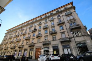 Trilocale signorile in vendita Torino Centro