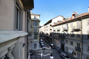 Trilocale signorile in vendita Torino Centro