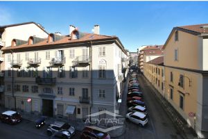Trilocale signorile in vendita Torino Centro