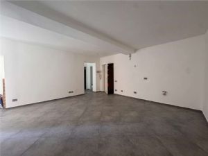 ZONA PEDONALE ALLOGGIO FINEMENTE RISTRUTTURATO