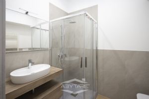 4 locali ristrutturato a nuovo! ad. Piazza Vittorio