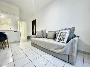 2 locali ristrutturato - libero subito