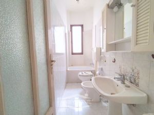 V.ZE PARCO TESORIERA - TRILOCALE LIBERO SUBITO

TR...