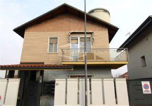 BEINASCO CENTRO VILLA UNI/BIFAMILIARE