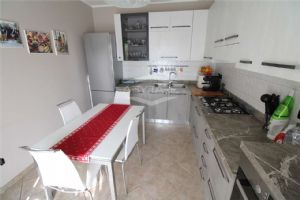 BEINASCO CENTRO IN VENDITA TRILOCALE SU DUE LIVELLI