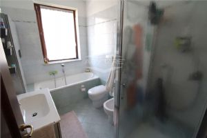 BEINASCO CENTRO IN VENDITA TRILOCALE SU DUE LIVELLI