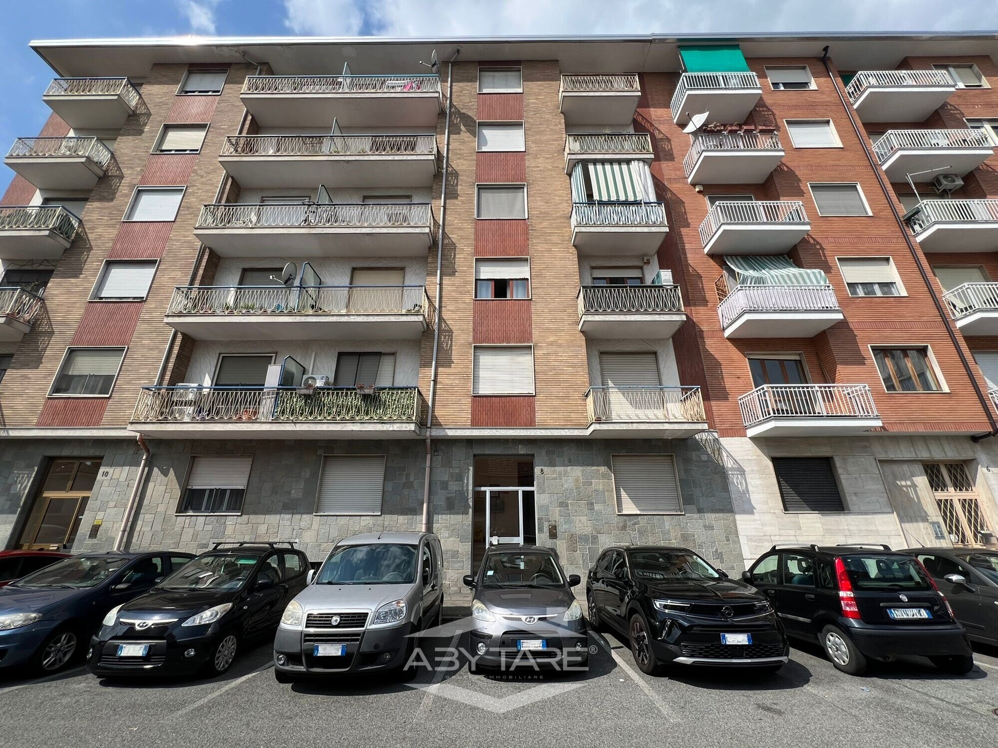 Trilocale di ampia metratura Via Colombo Nichelino