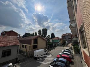 Trilocale di ampia metratura Via Colombo Nichelino