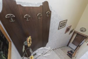 VILLA A SCHIERA CON GIARDINO E BOX