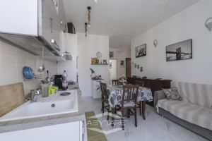 BILOCALE RISTRUTTURATO E ARREDATO - LOCATO