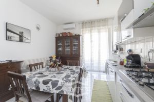 BILOCALE RISTRUTTURATO E ARREDATO - LOCATO