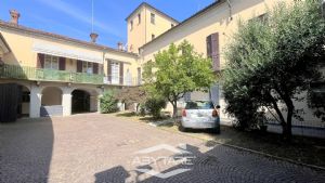 Appartamento in palazzo d'epoca centro Carmagnola