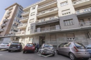 Ampio 3 locali - libero subito.