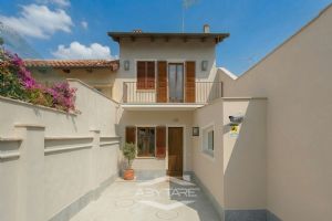 Casa indipendente ristrutturata Borgata Mirafiori