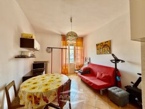 2 locali vendita Moncalieri Strada Genova