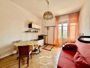 2 locali vendita Moncalieri Strada Genova