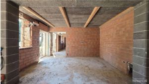 Cascina panoramica in fase di ristrutturazione – progetto unico alle porte di Asti a Valmanera