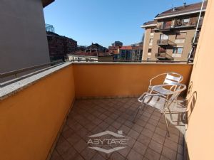 GRAZIOSO ATTICO IN ZONA OSPEDALI