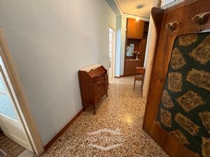 3 LOCALI ZONA CENISIA