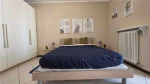 BILOCALE MODERNO CON BOX AUTO