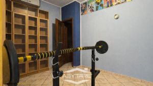 La tua casa Abytare..
Alcune immagini di questo an...