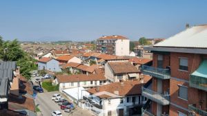 Appartamento quadrilocale con box auto