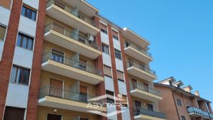 Appartamento quadrilocale con box auto