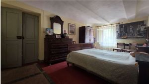 Cascina pronta da vivere in zona tranquilla