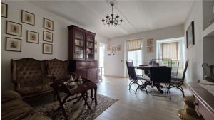 Cascina pronta da vivere in zona tranquilla