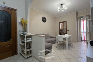 Bilocale ristrutturato zona crociera Nichelino