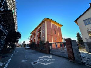 Quadrilocale con riscaldamento autonomo in palazzina recentemente rivista
