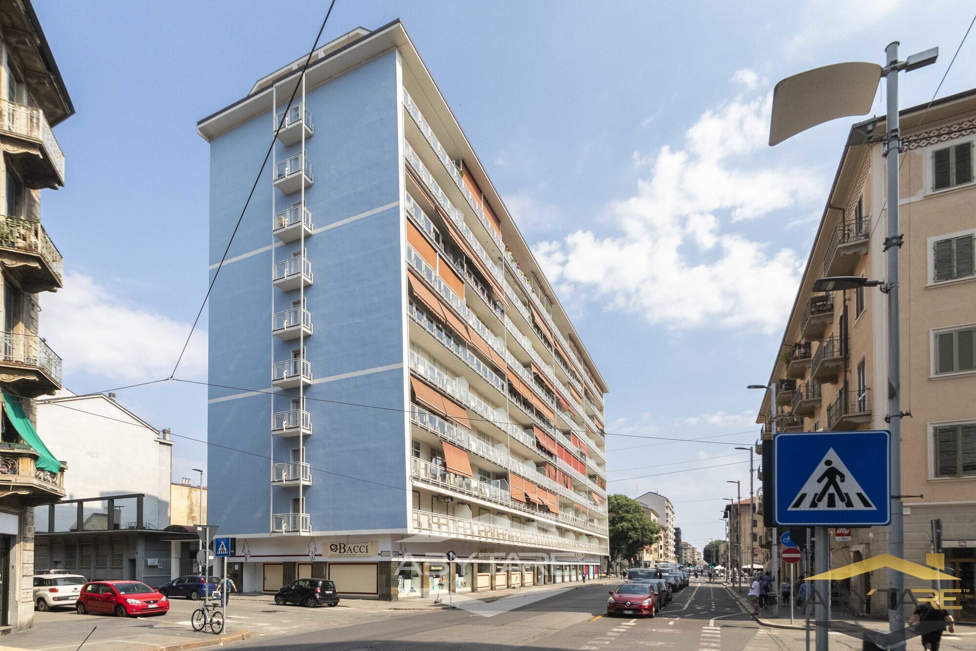 AMPIO QUADRILOCALE IN CONTESTO SIGNORILE