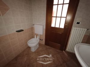 AMPIO QUADRILOCALE IN CONTESTO SIGNORILE