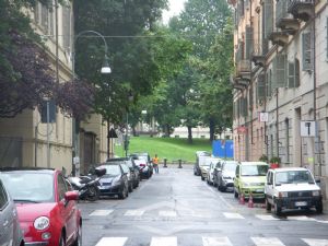 GRAZIOSA MANSARDA IN LOCAZIONE IN ZONA CENTRALE